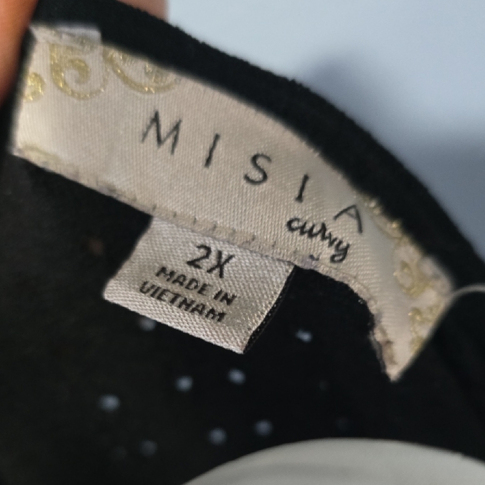 Misia Black Short Sleeve Lace Top - Picture 2 of 2